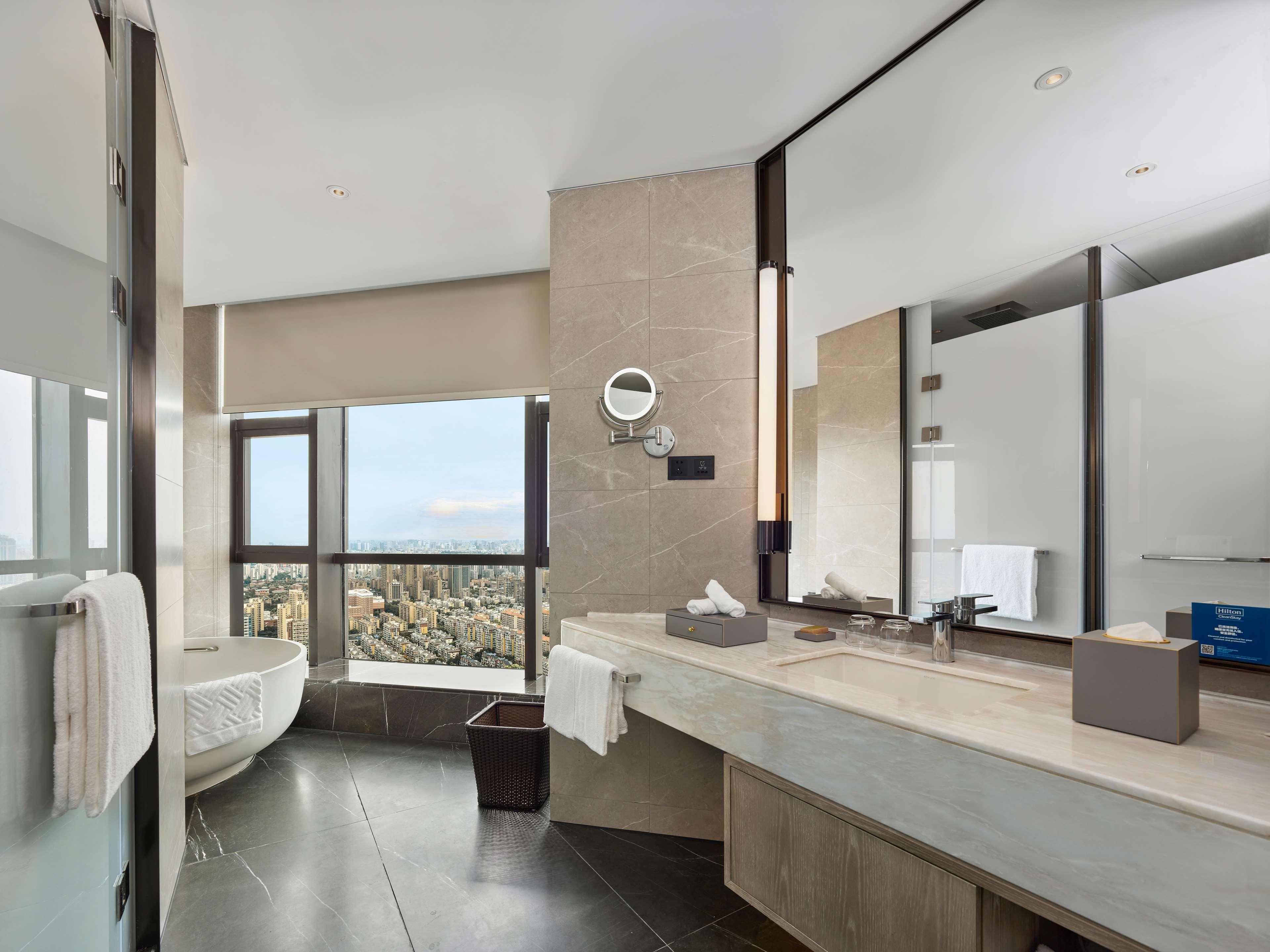 Hilton Jiaxing 호텔 외부 사진